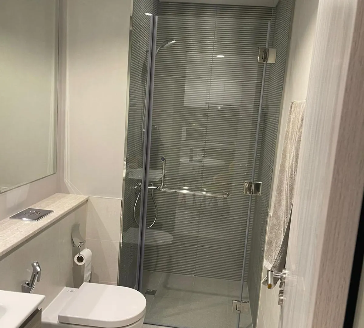 Zada Tower Apartment Dubai United Arab Emirates